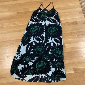 Green/black/white maxi